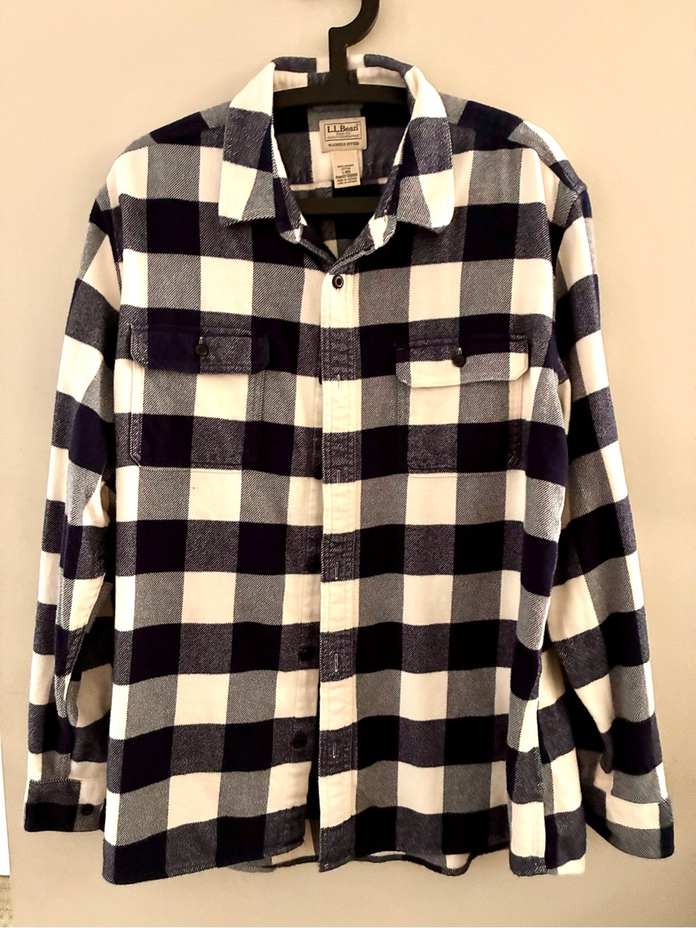 L.L. Bean Men's Navy and White Buffalo Check Flannel Shirt, Large